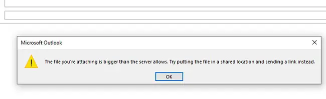 error de Outlook 365: el archivo que está adjuntando es más grande de lo que permite el servidor. Intente colocar el archivo en una ubicación compartida y envíe un enlace en su lugar.